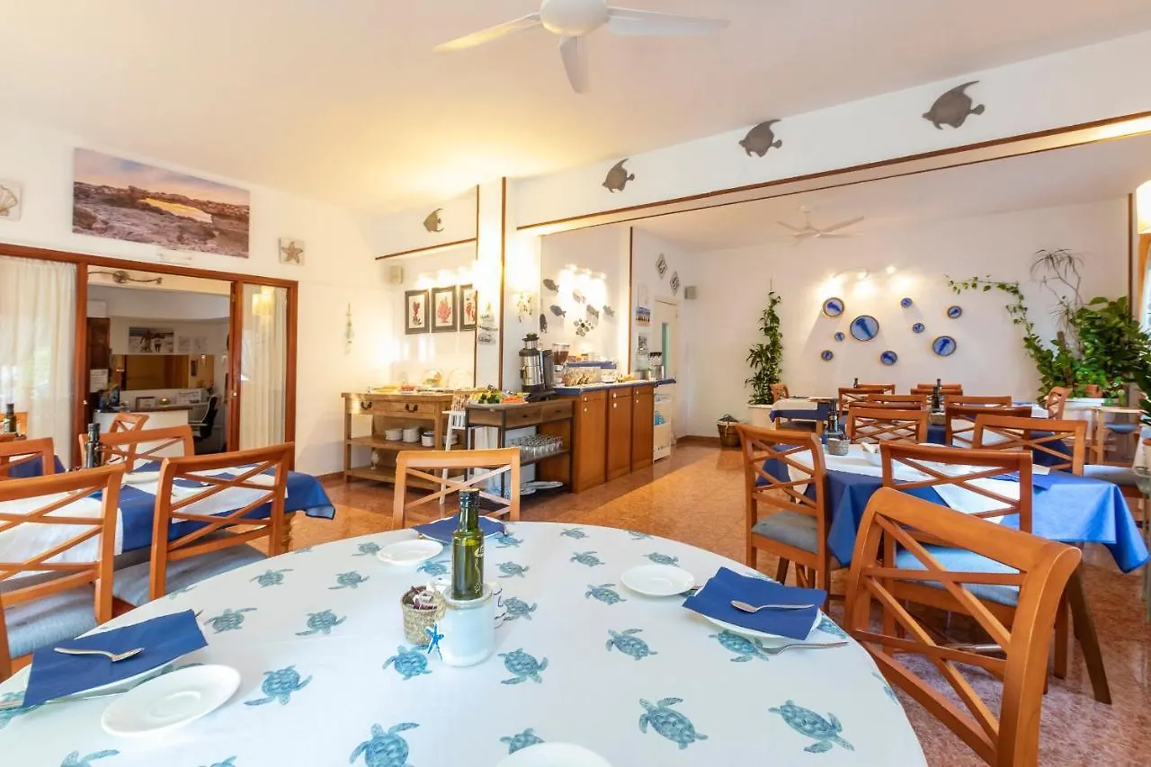 Hostal Manolita San Antonio  Vendégház San Antonio (Ibiza)
