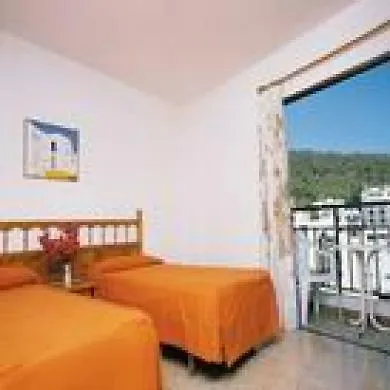Hostal Manolita San Antonio Abad Pensión